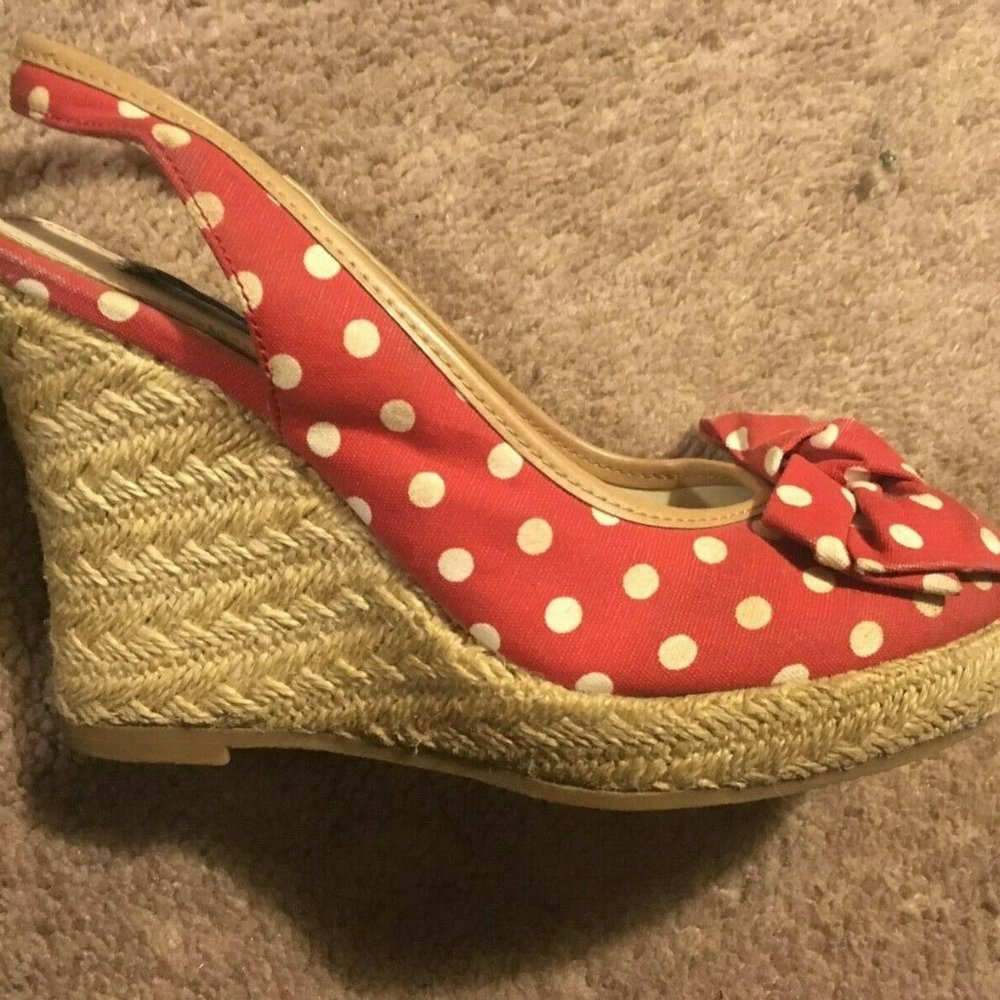 American Eagle Red Polka Dot Wedge Heels Bows